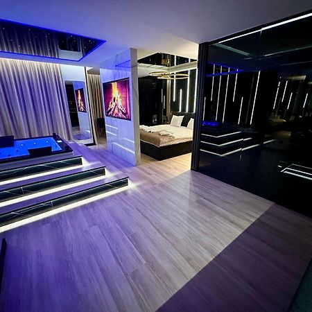 Masarska 6 Vip Apartamenty Jacuzzi Krasków Exterior foto