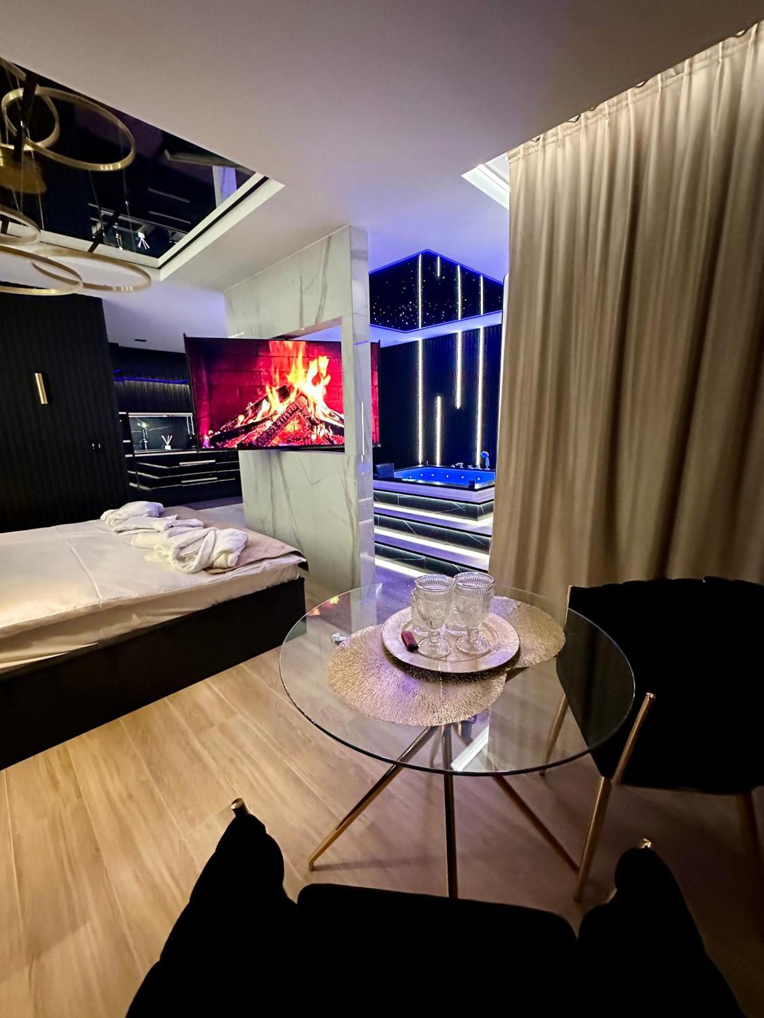 Masarska 6 Vip Apartamenty Jacuzzi Krasków Exterior foto