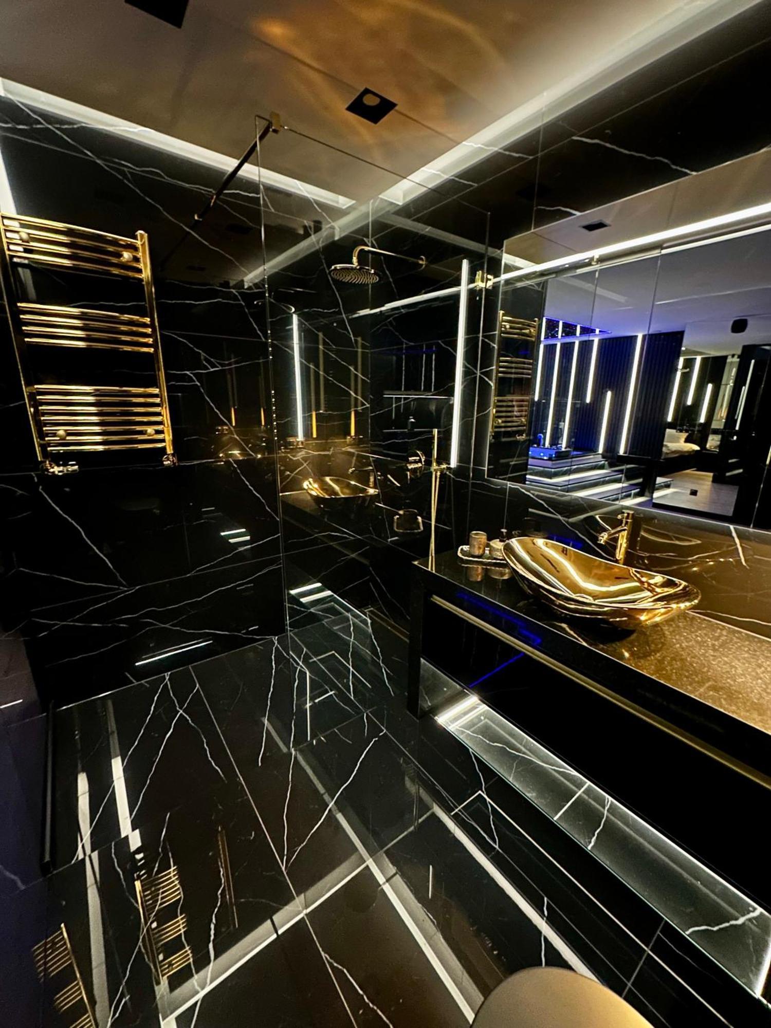 Masarska 6 Vip Apartamenty Jacuzzi Krasków Exterior foto